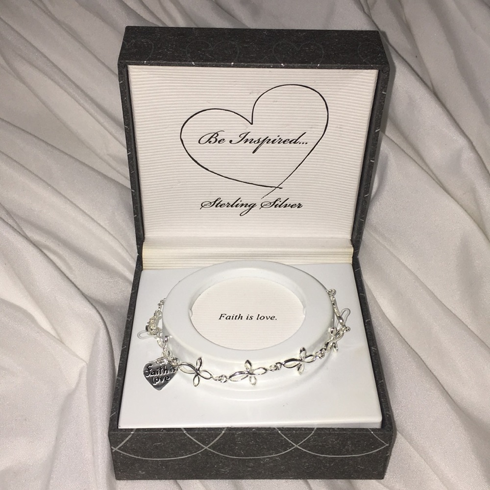 ⬇️$15 Sterling Silver Faith is love bracelet